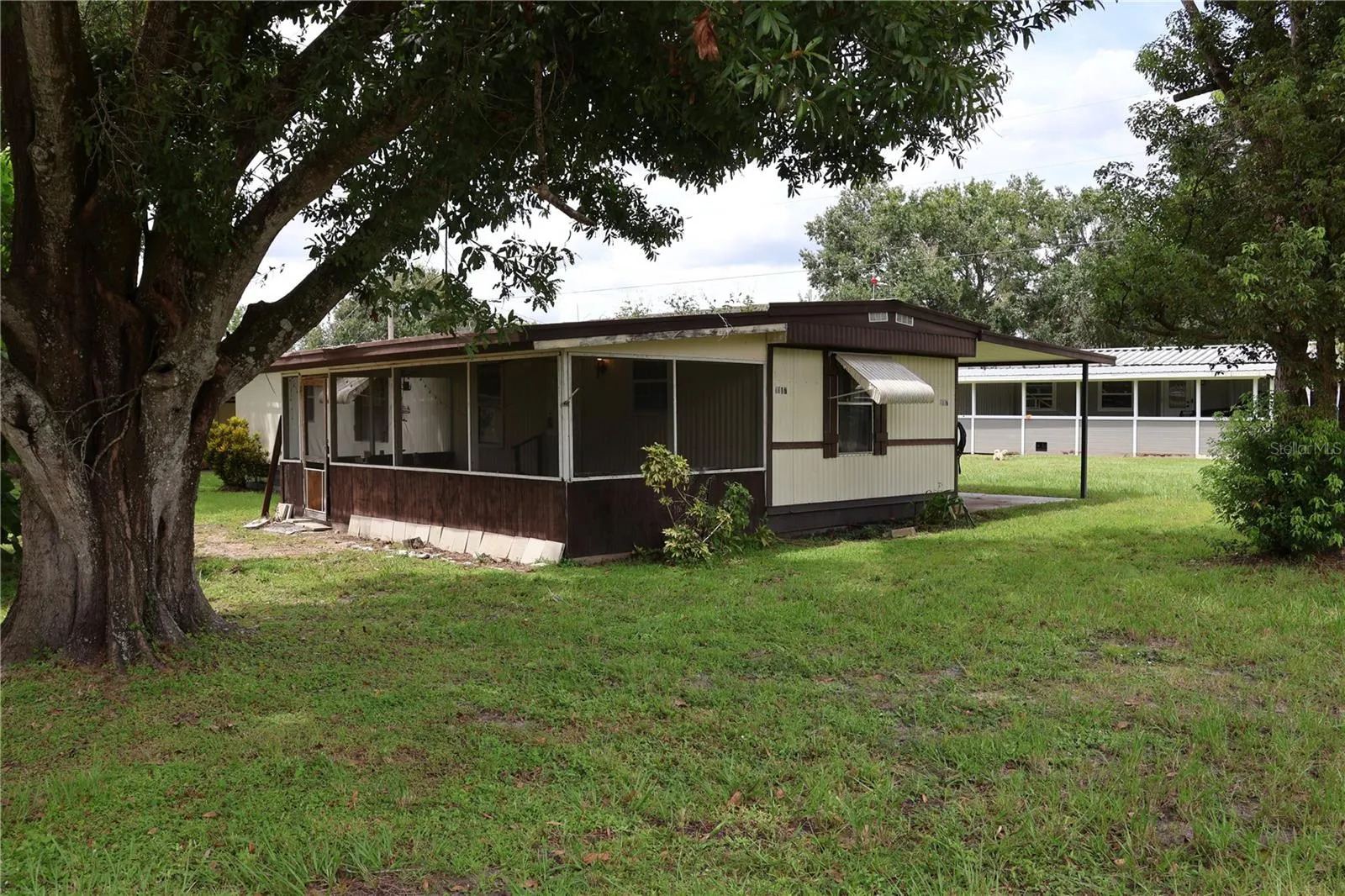 1007 SPARROW RD