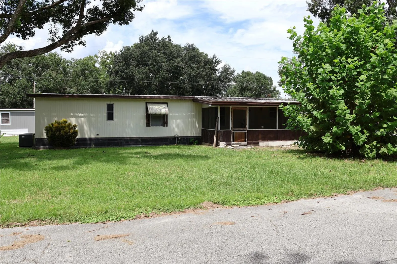 1007 SPARROW RD
