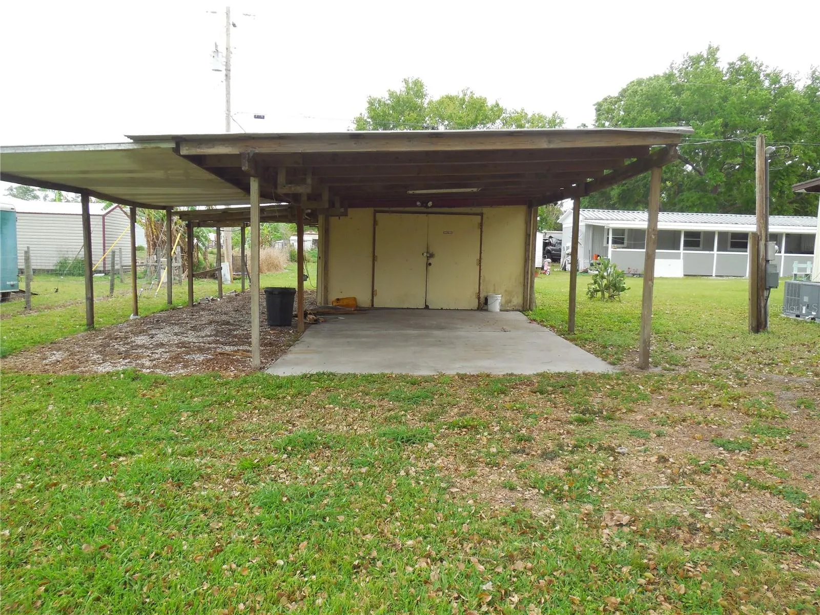 1007 SPARROW RD