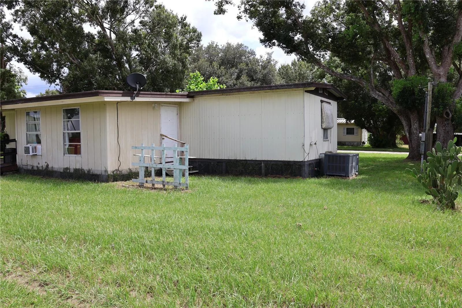 1007 SPARROW RD