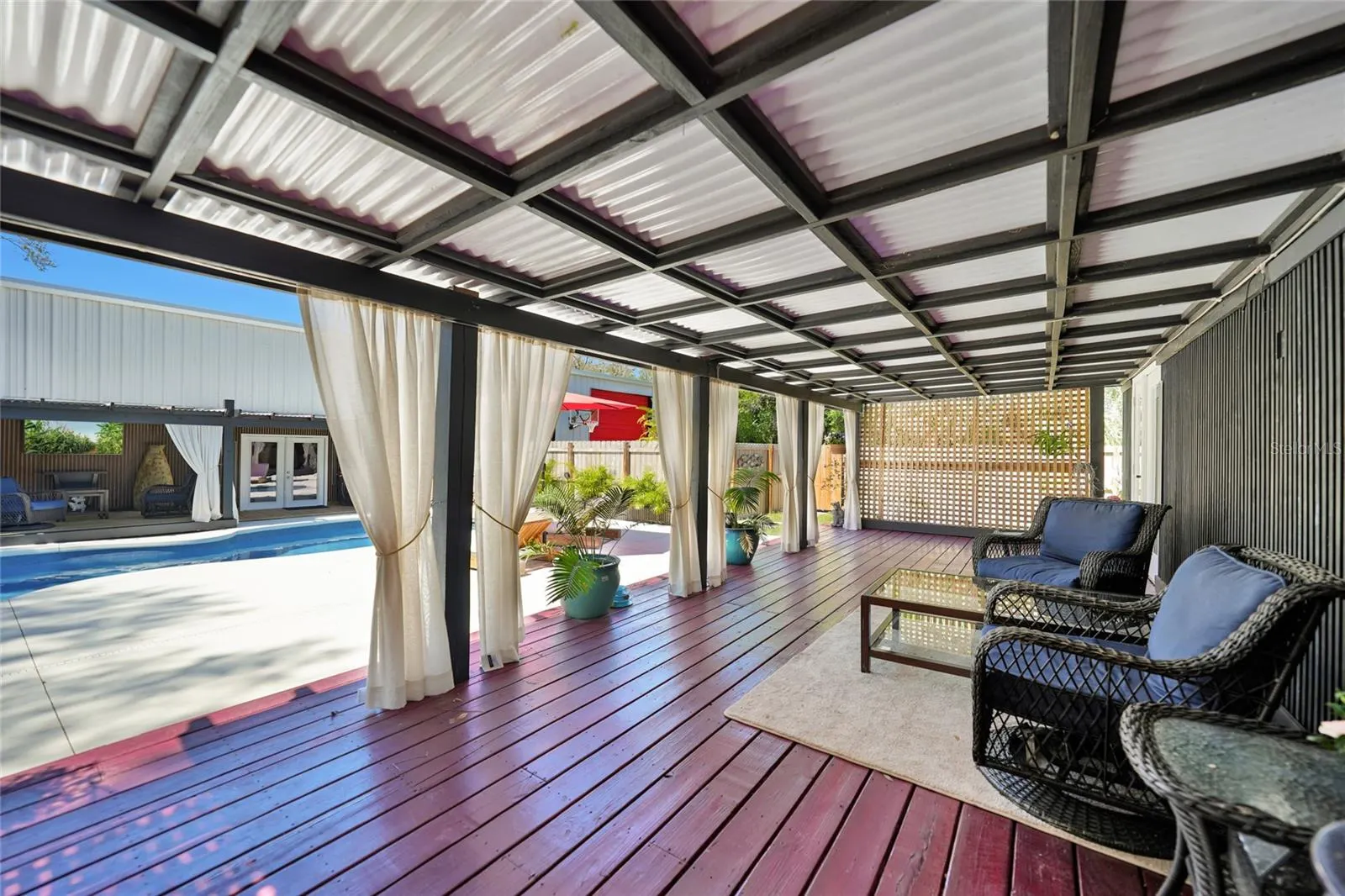 2461 SW HIGHWAY 17