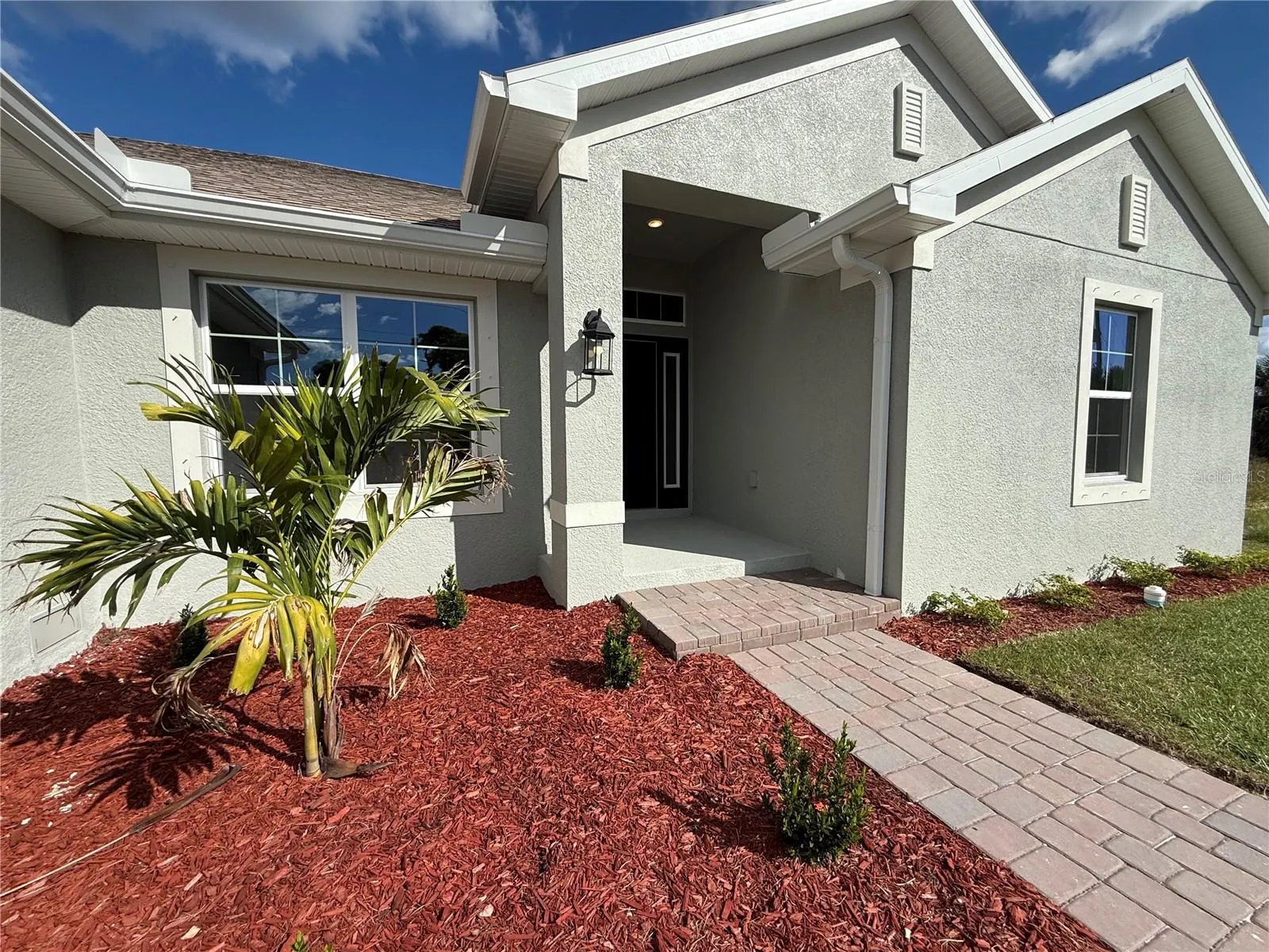 15712 ALDAMA CIR