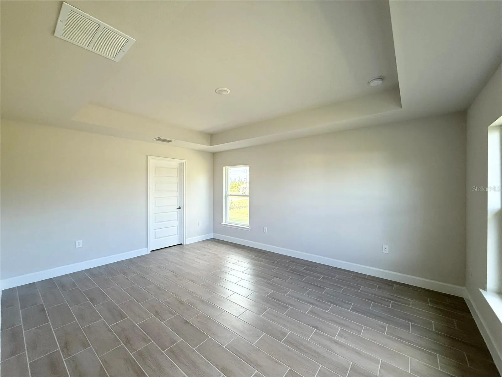 15712 ALDAMA CIR