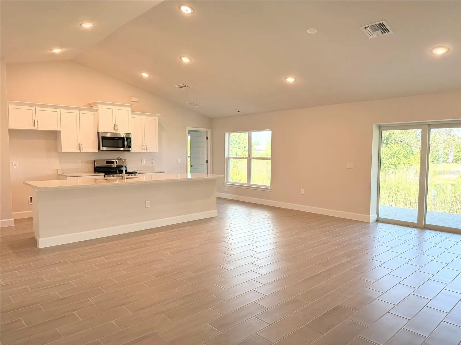 15712 ALDAMA CIR