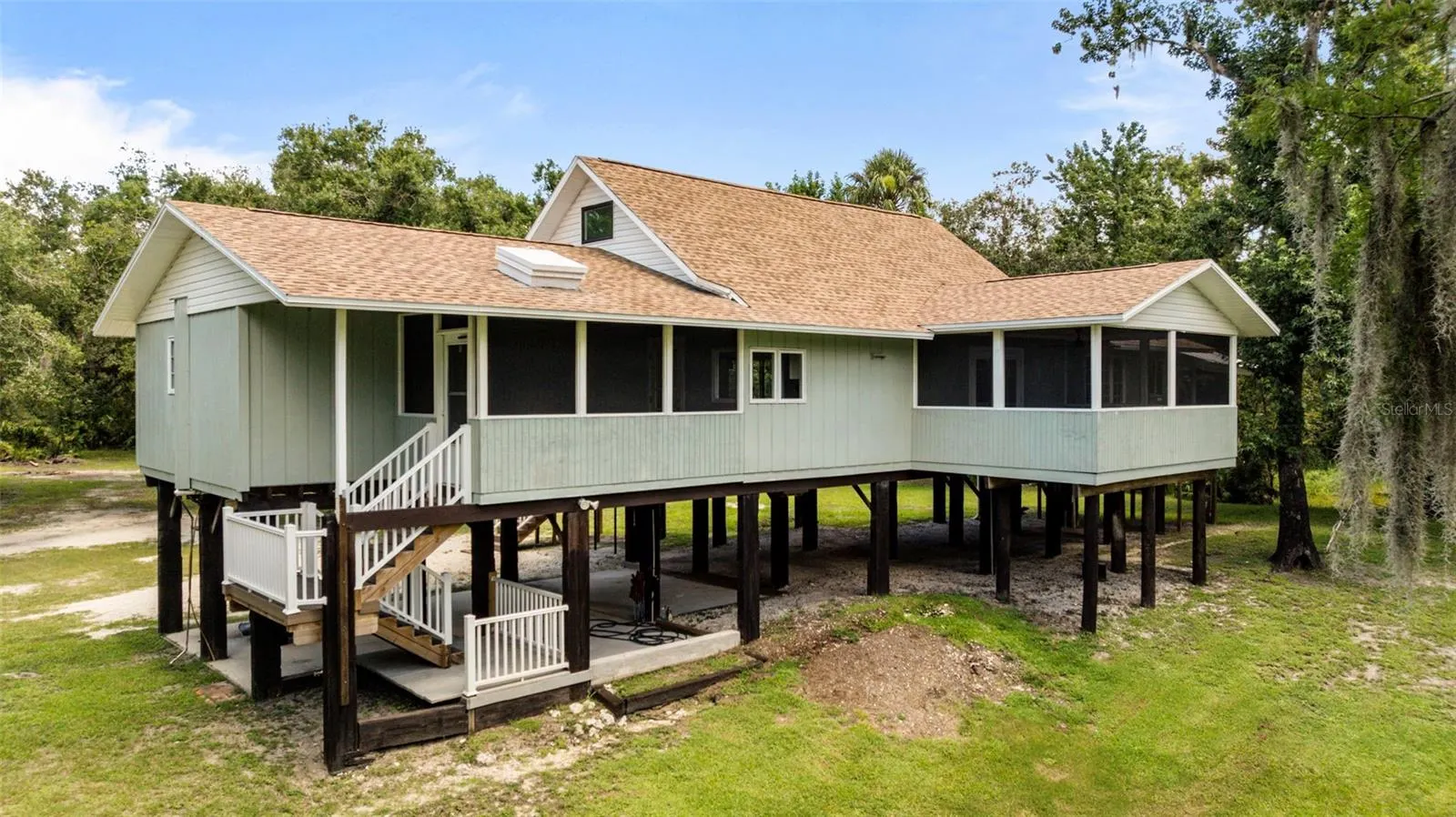 1183 NW GIRL SCOUT RD