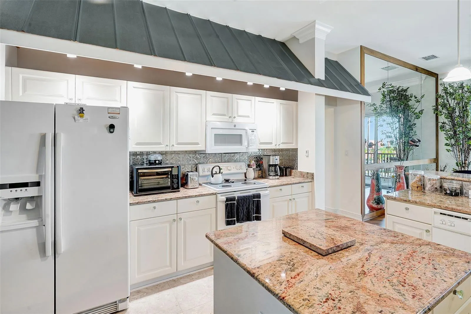 2060 MATECUMBE KEY RD #2803, #2803