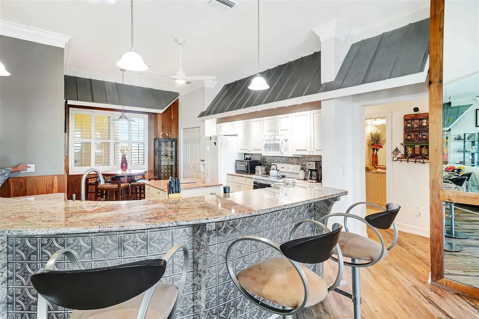 2060 MATECUMBE KEY RD #2803, #2803