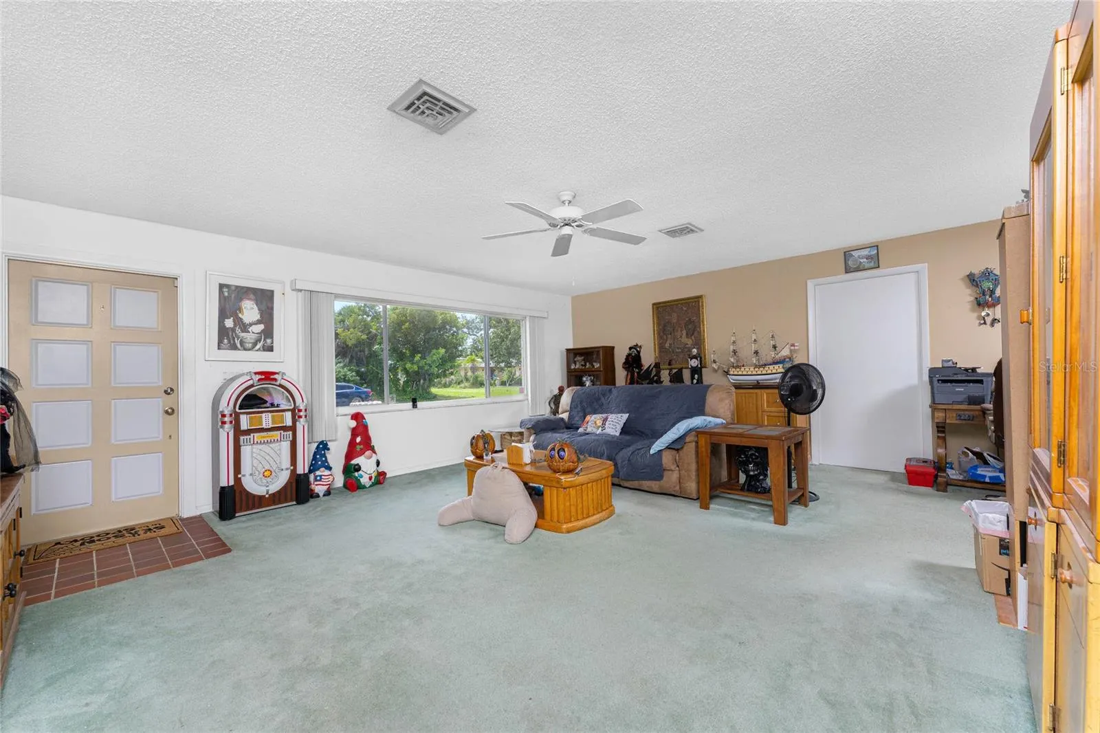 22158 RIVERHEAD AVE