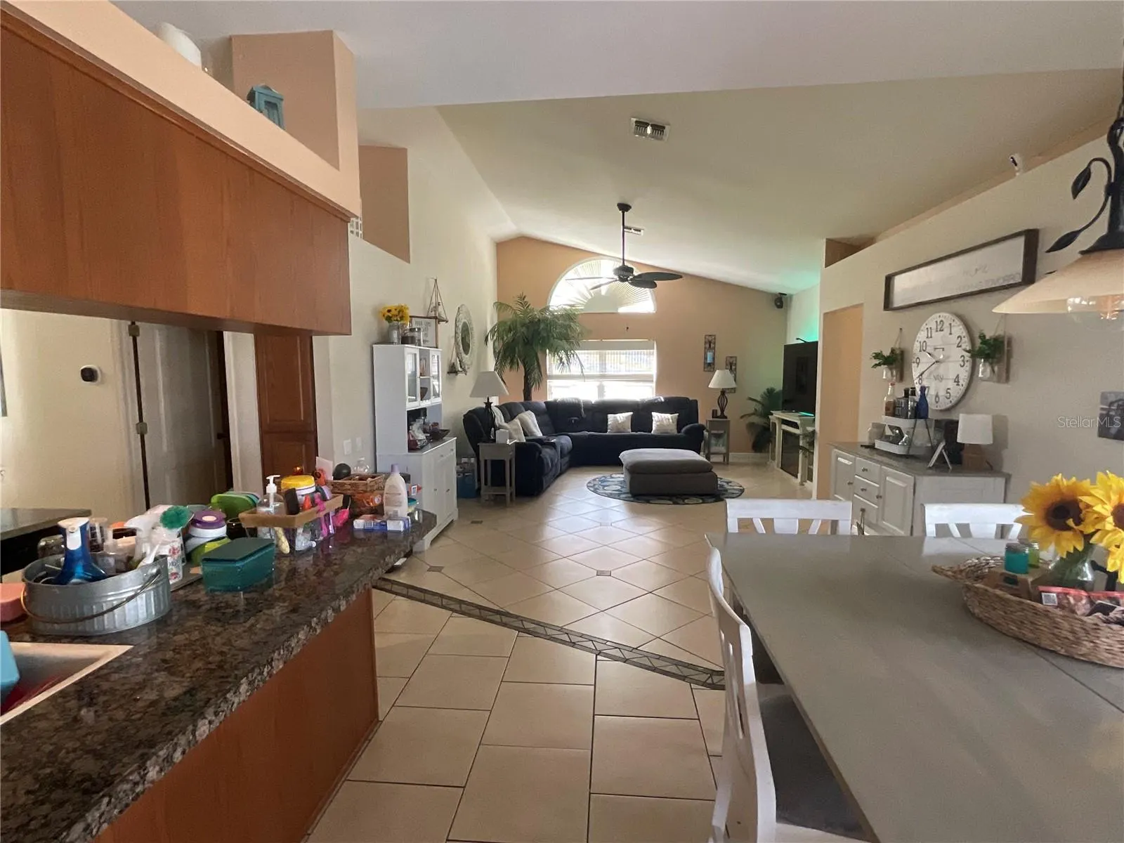 1040 BAY HARBOR DR