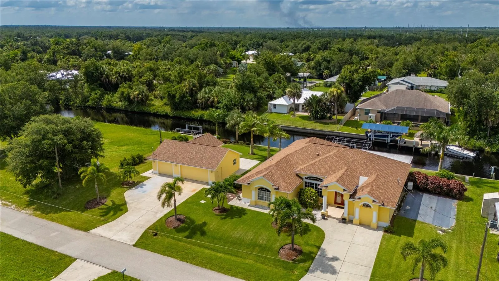 28435 SILVER PALM DR