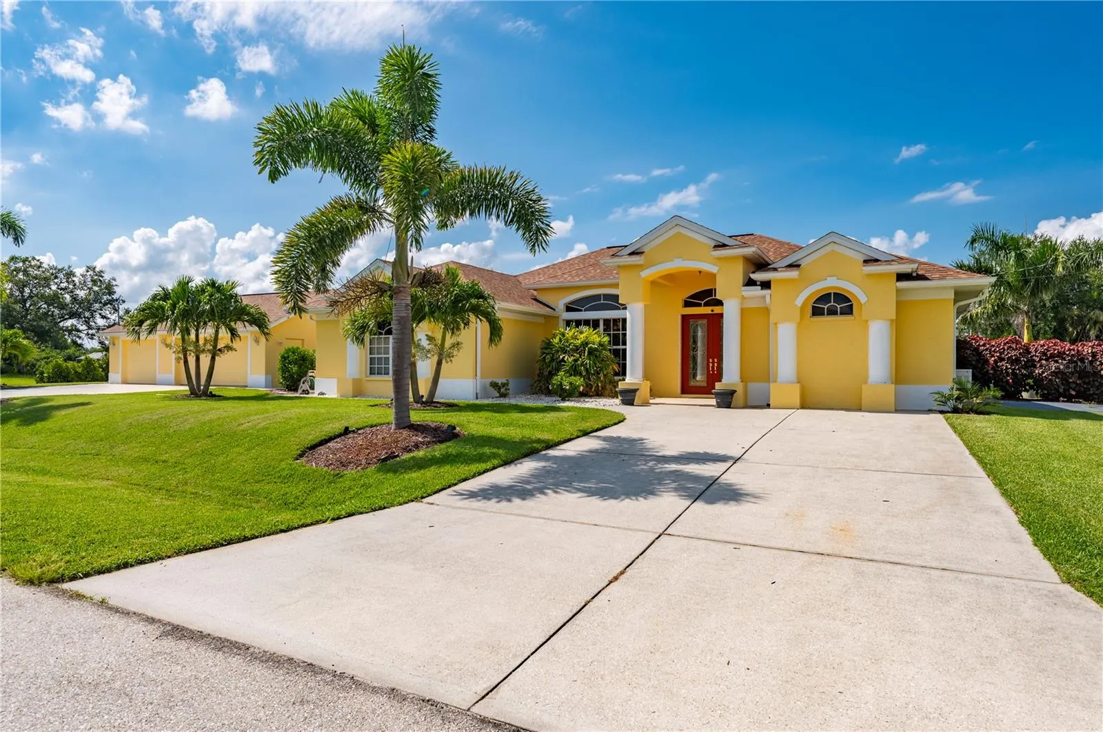 28435 SILVER PALM DR