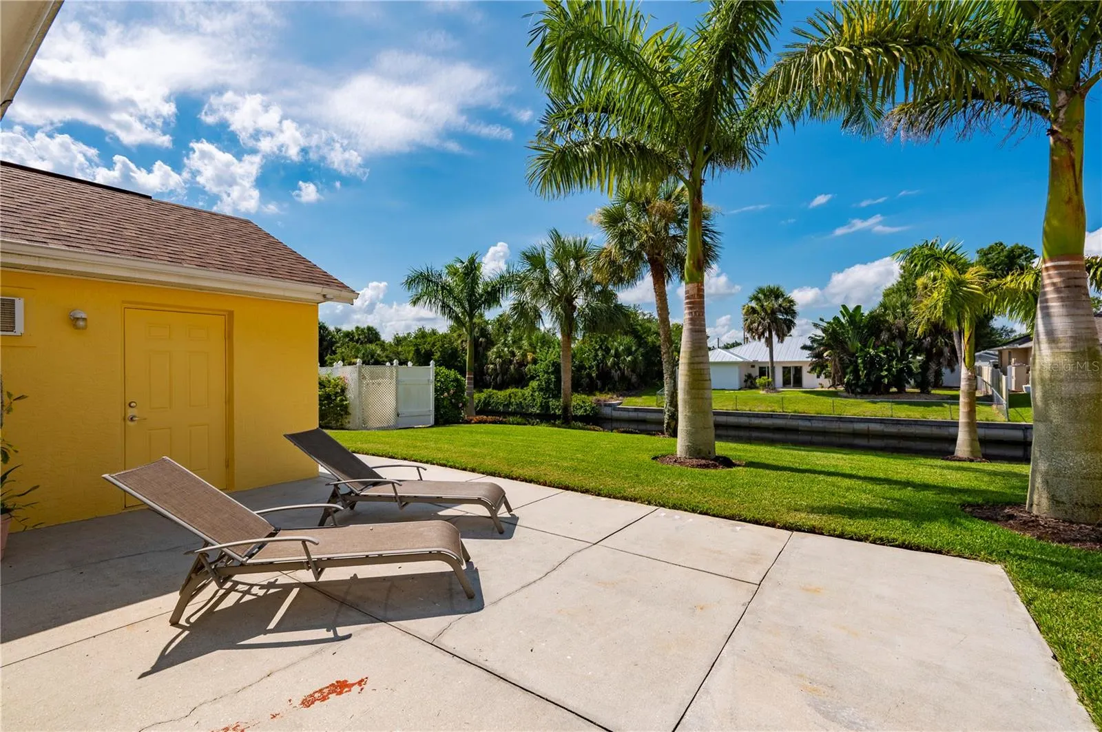 28435 SILVER PALM DR