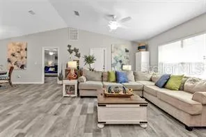 11338 WILLMINGTON BLVD