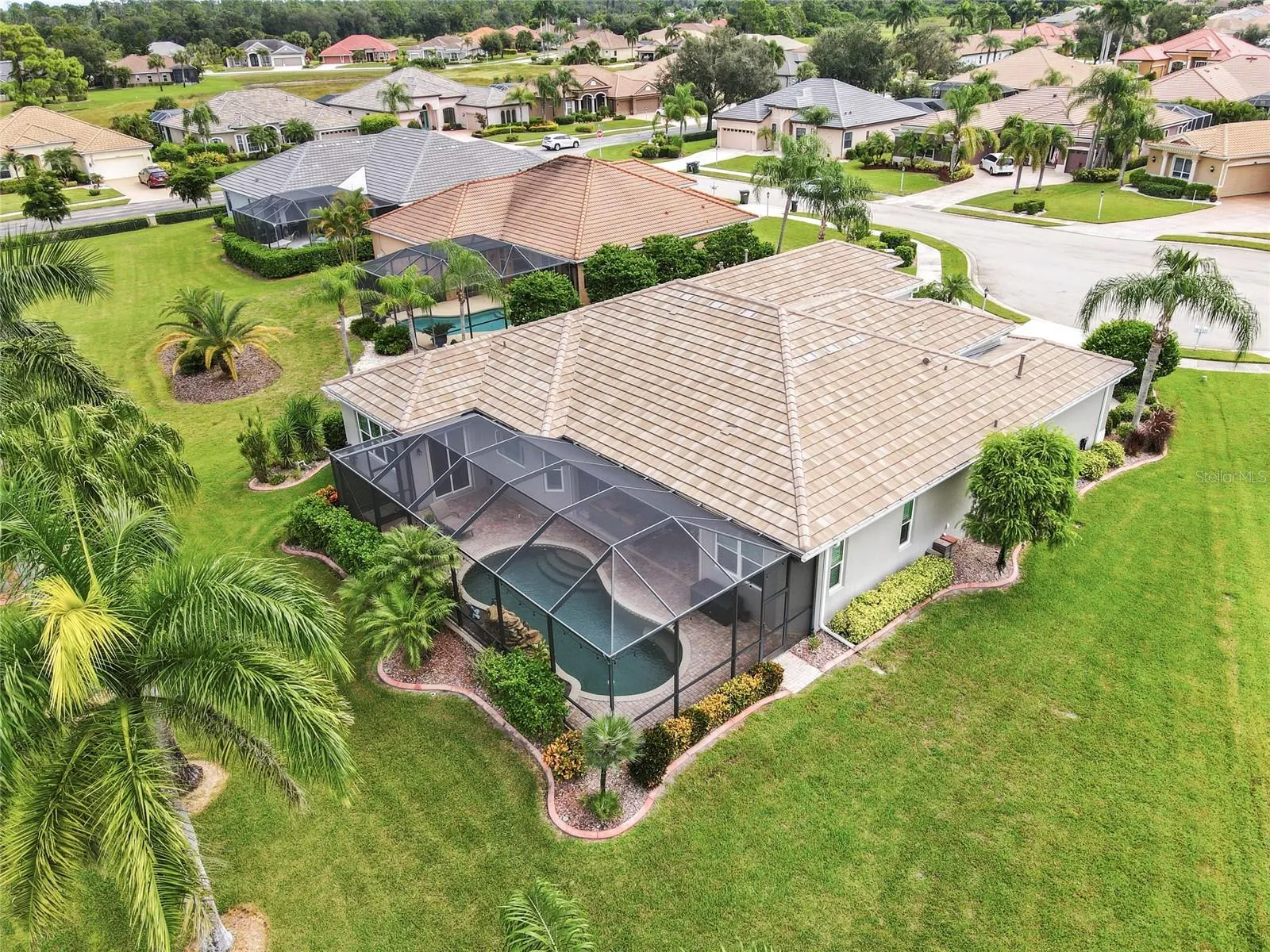 3331 BAILEY PALM CT