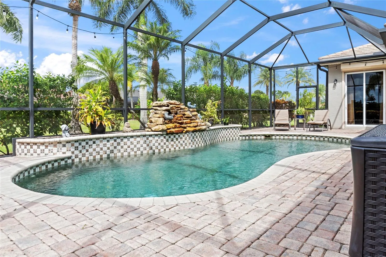 3331 BAILEY PALM CT