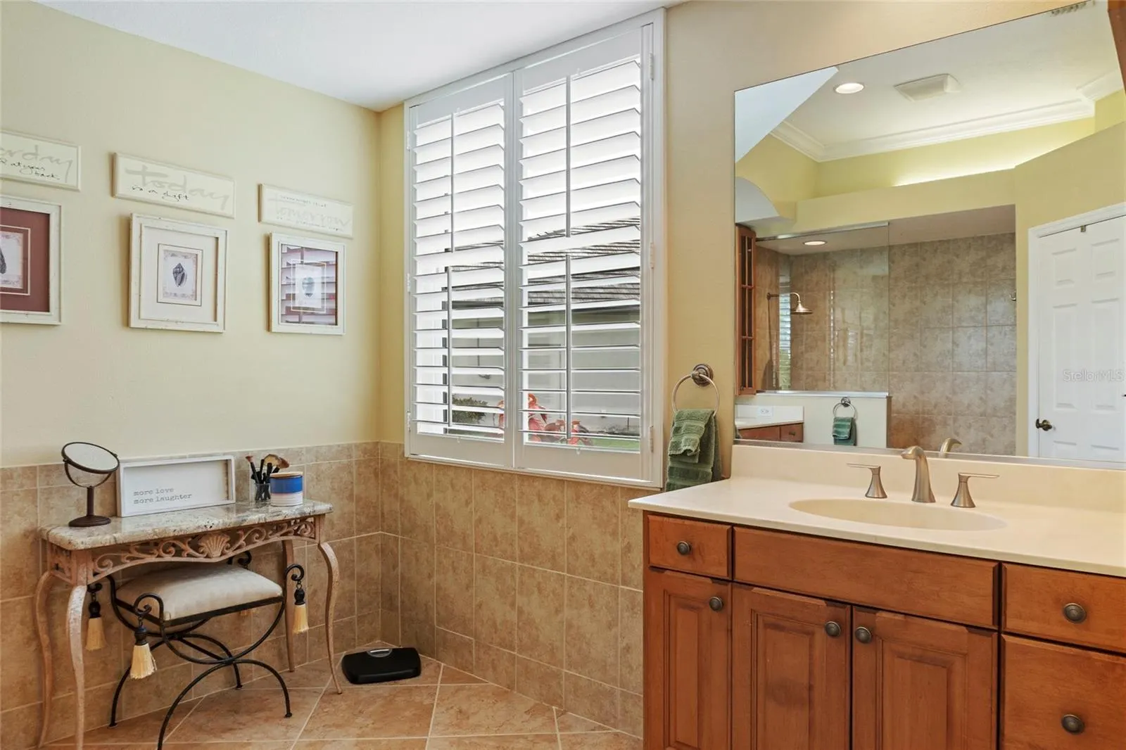 3331 BAILEY PALM CT
