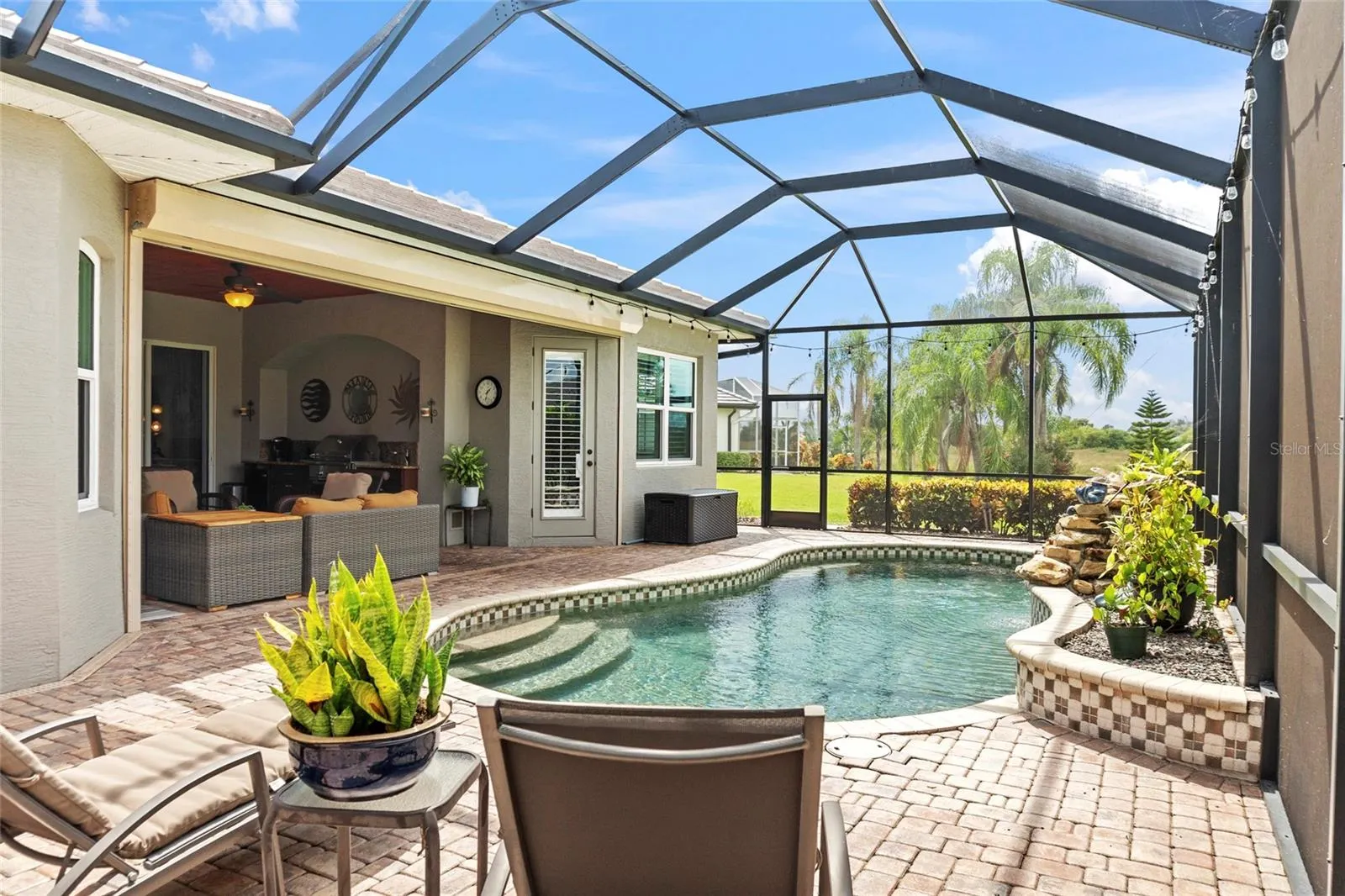 3331 BAILEY PALM CT