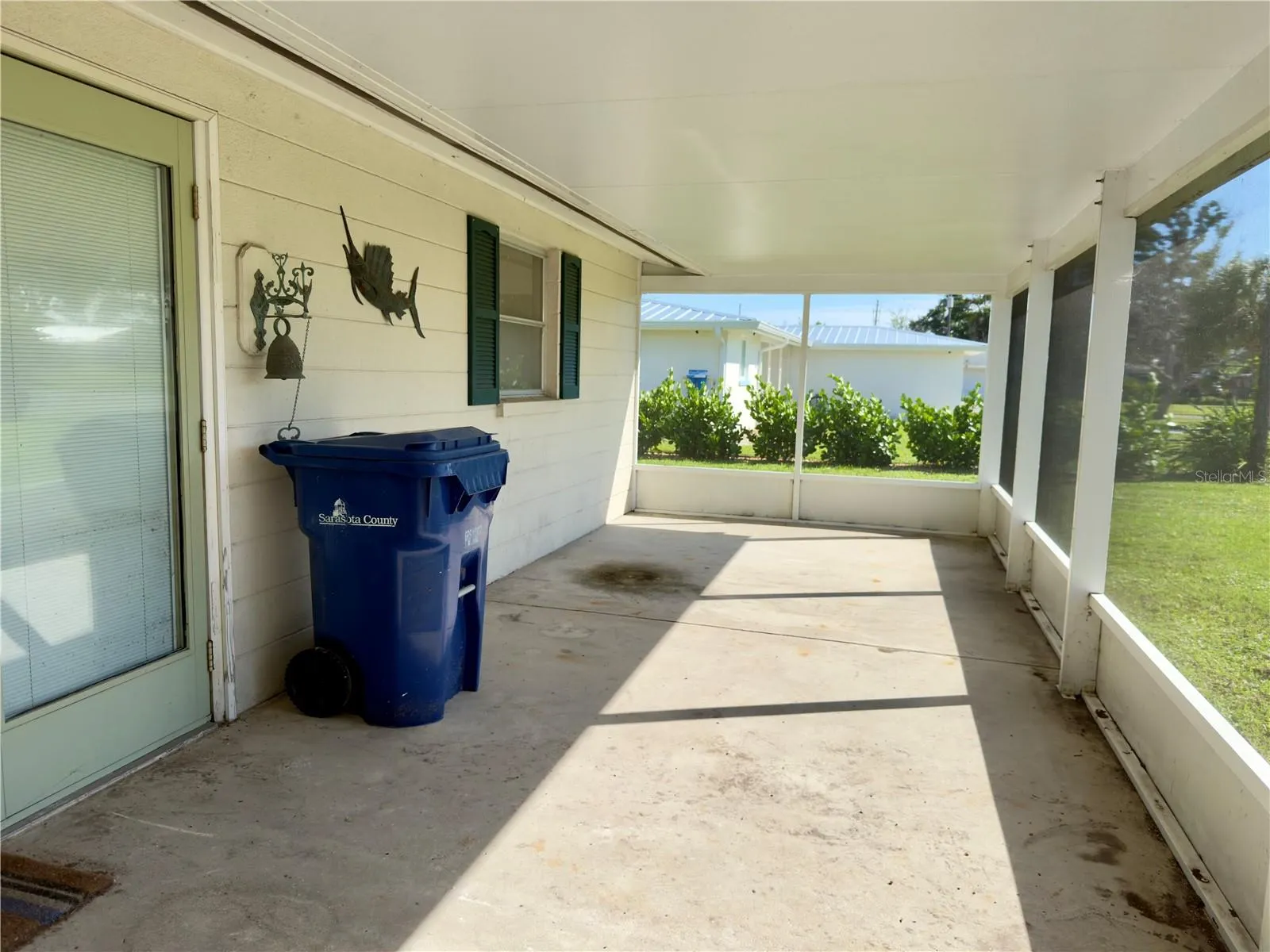 480 PALM CREEK DR