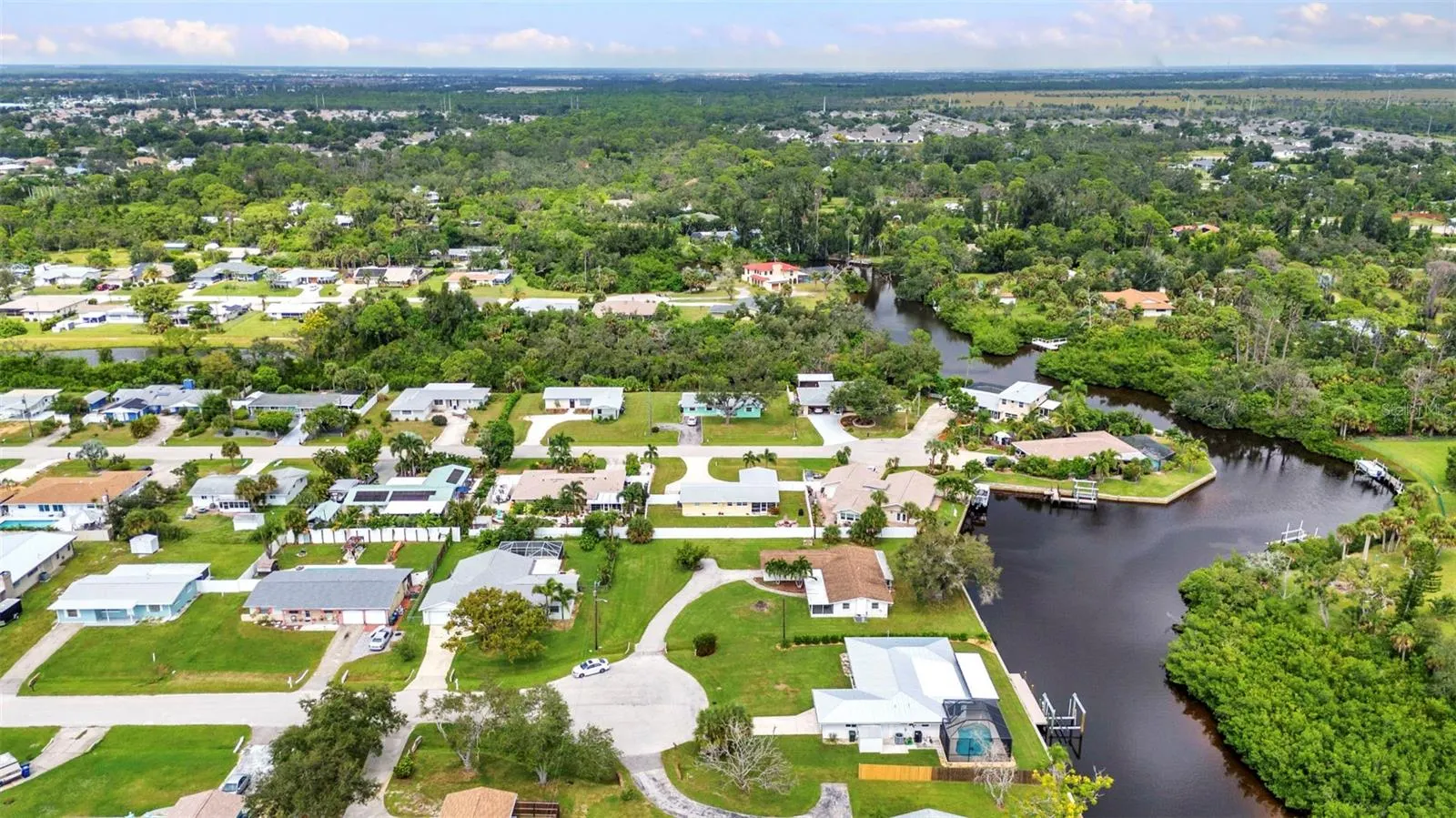 480 PALM CREEK DR