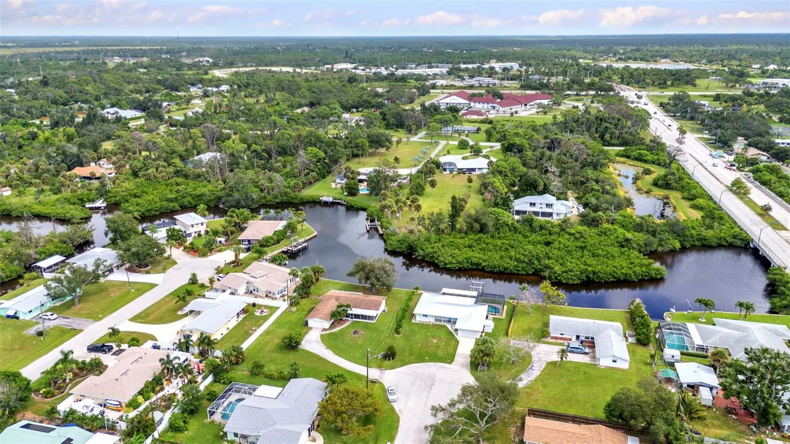 480 PALM CREEK DR