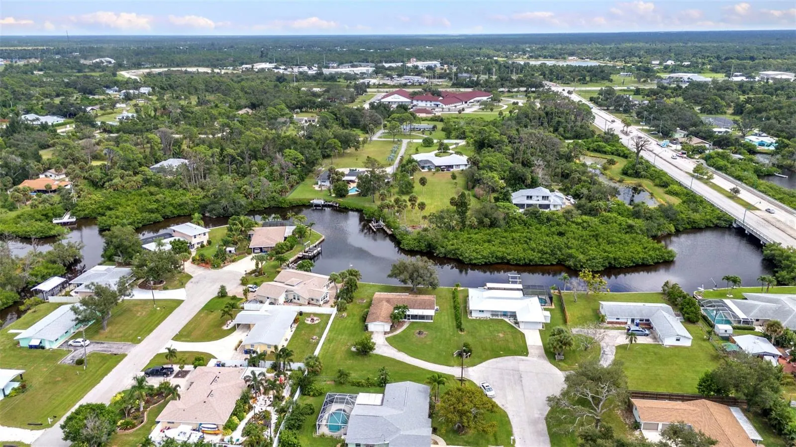 480 PALM CREEK DR