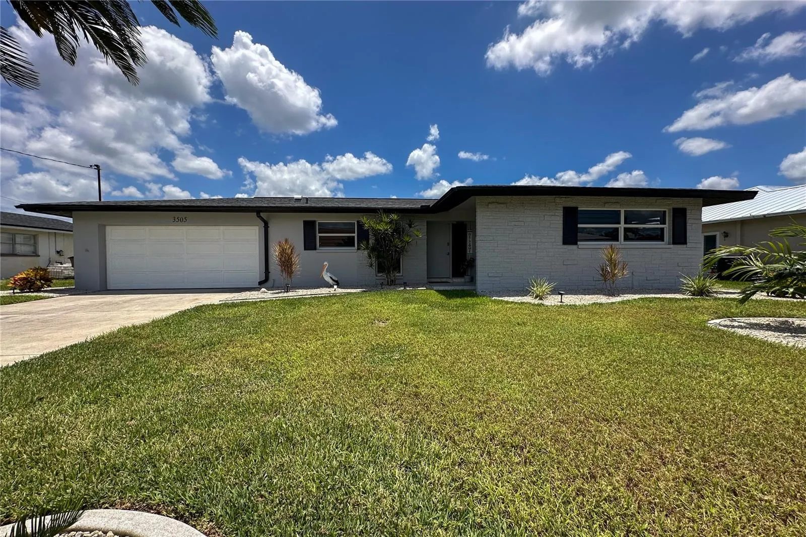 3505 SE 16TH PL
