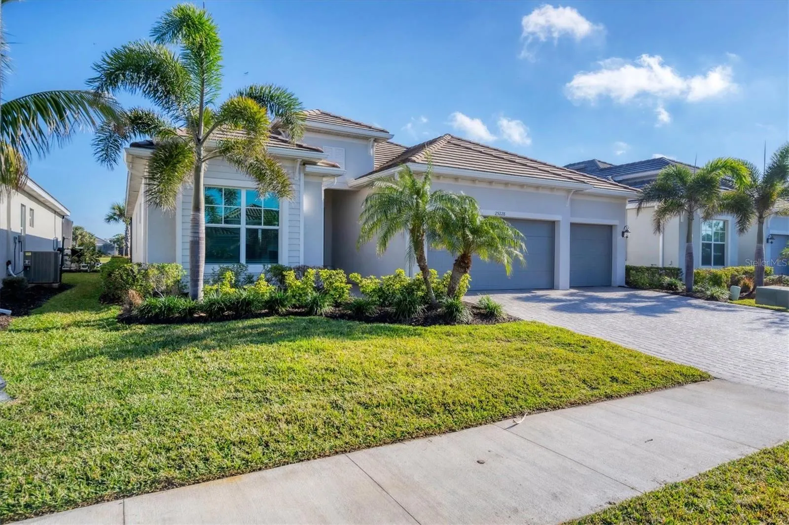 25228 LONGMEADOW DR