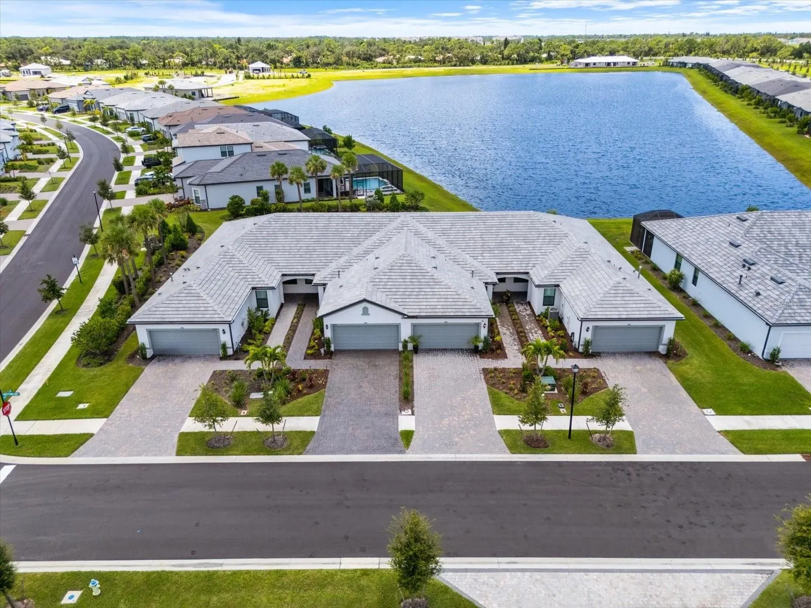 14608 MISTY POND LOOP