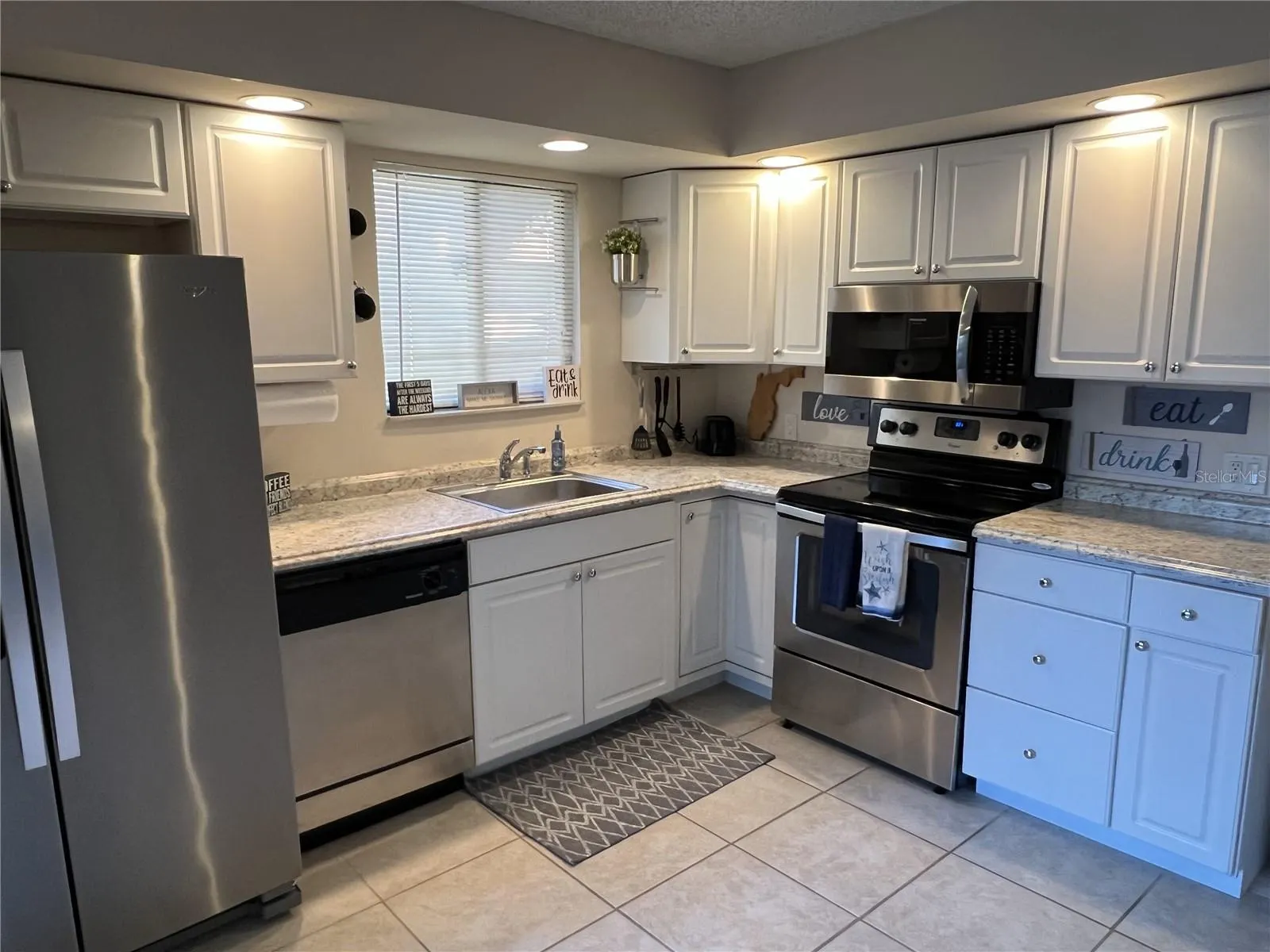 5248 CEDARBEND DR #2, #2