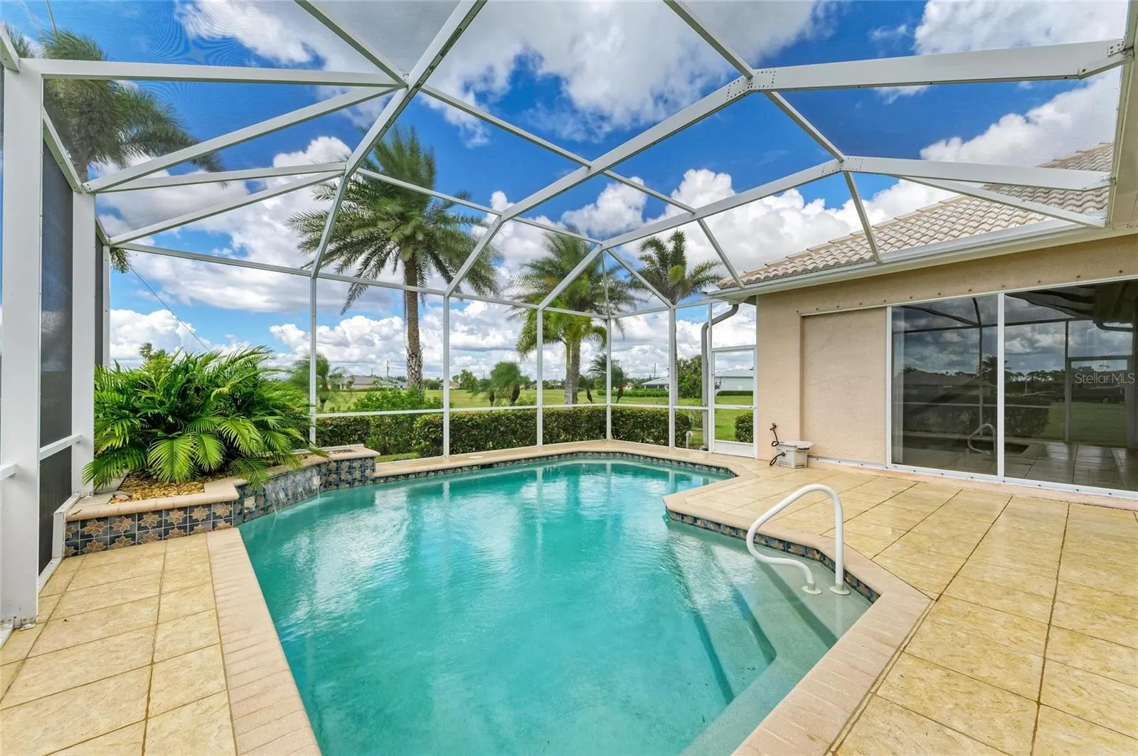 17371 ISAAC LN