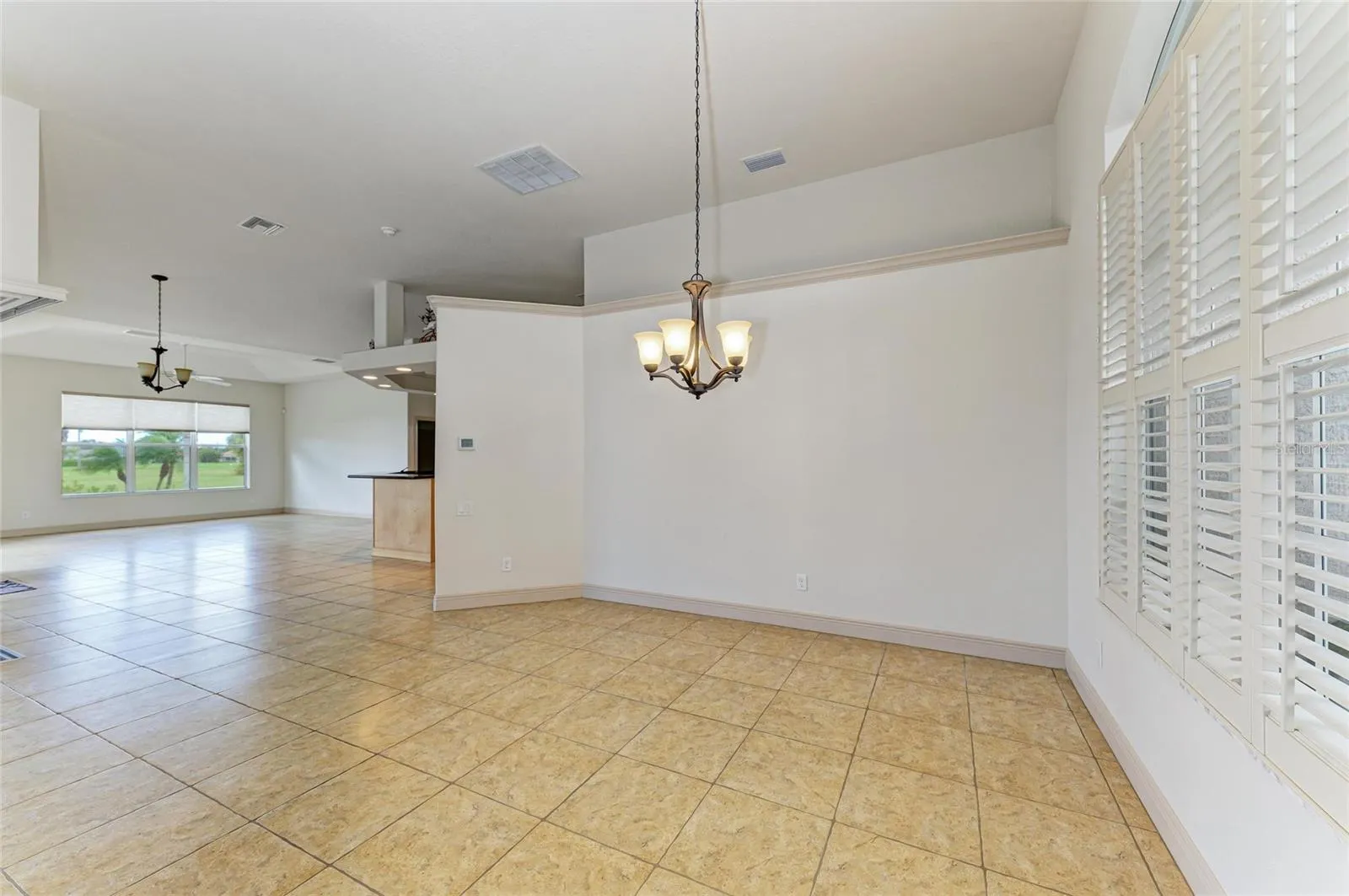 17371 ISAAC LN