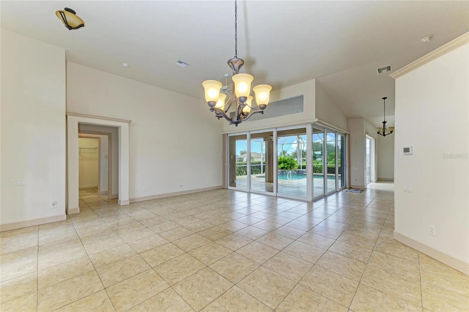17371 ISAAC LN