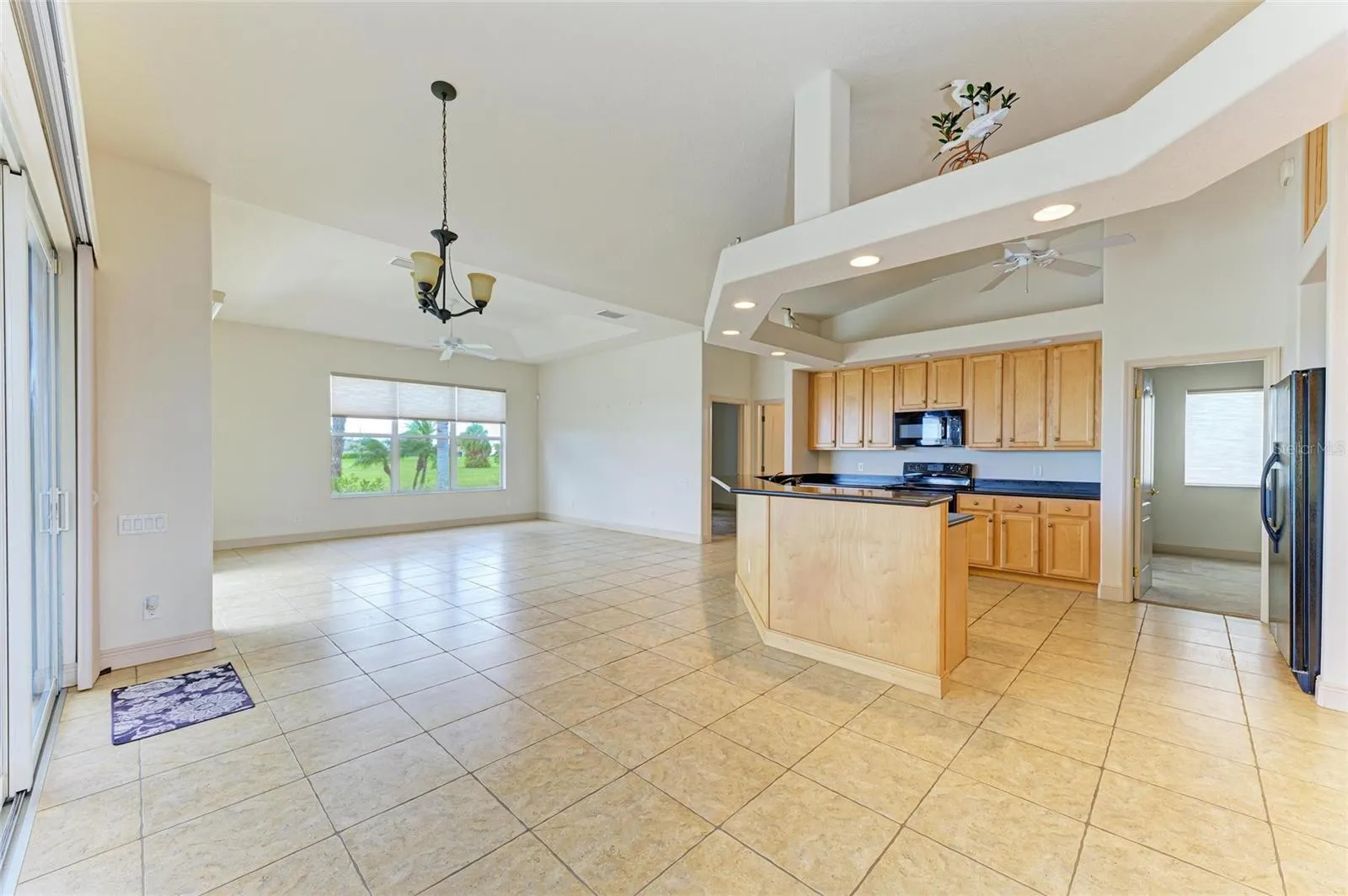 17371 ISAAC LN