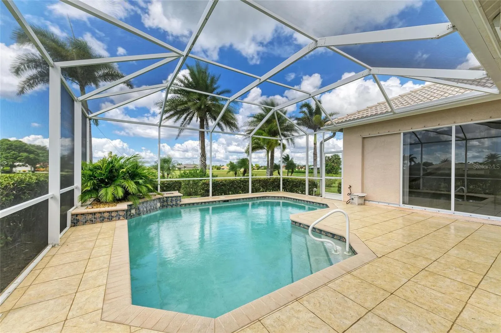 17371 ISAAC LN