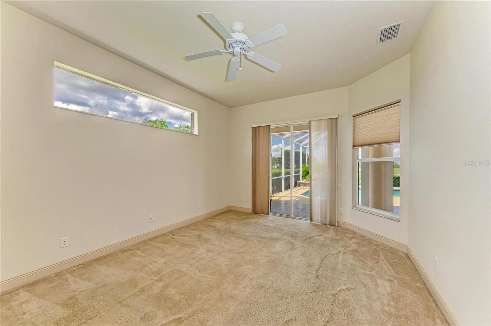 17371 ISAAC LN