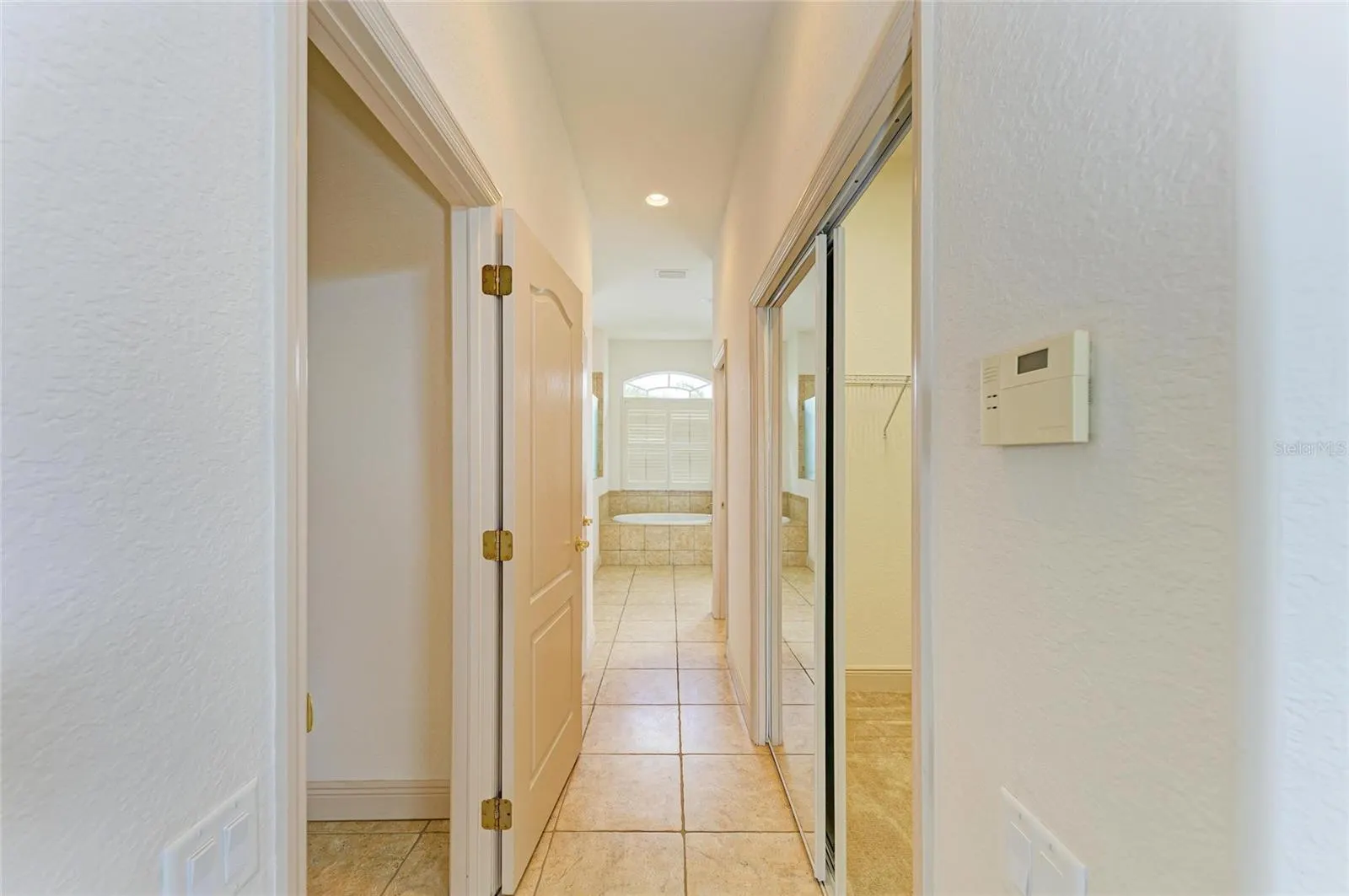 17371 ISAAC LN