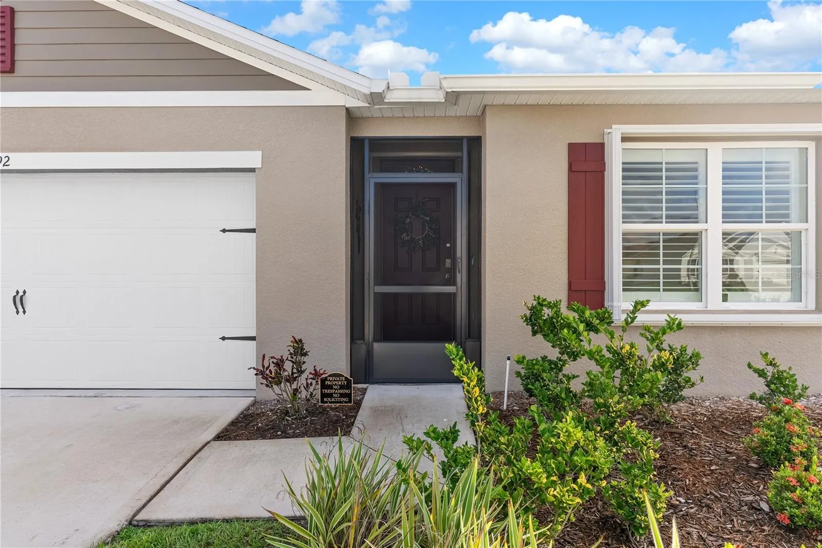 5892 ARLINGTON RIVER DR