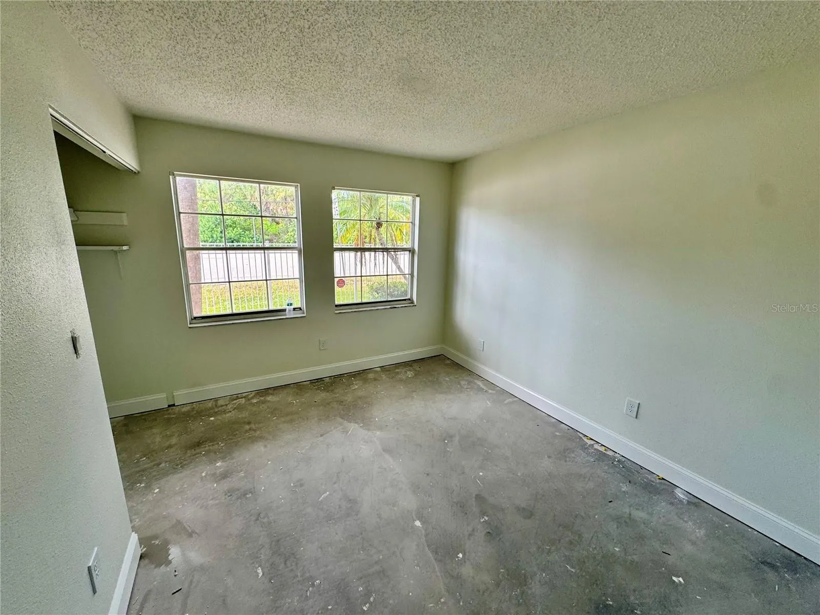 22333 EDGEWATER DR #C2, #C2