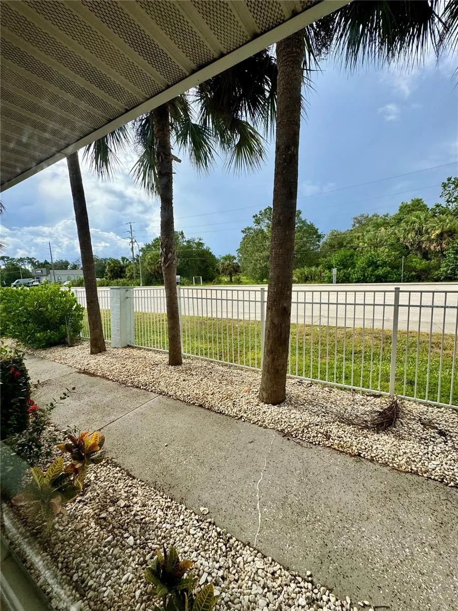 22333 EDGEWATER DR #C2, #C2