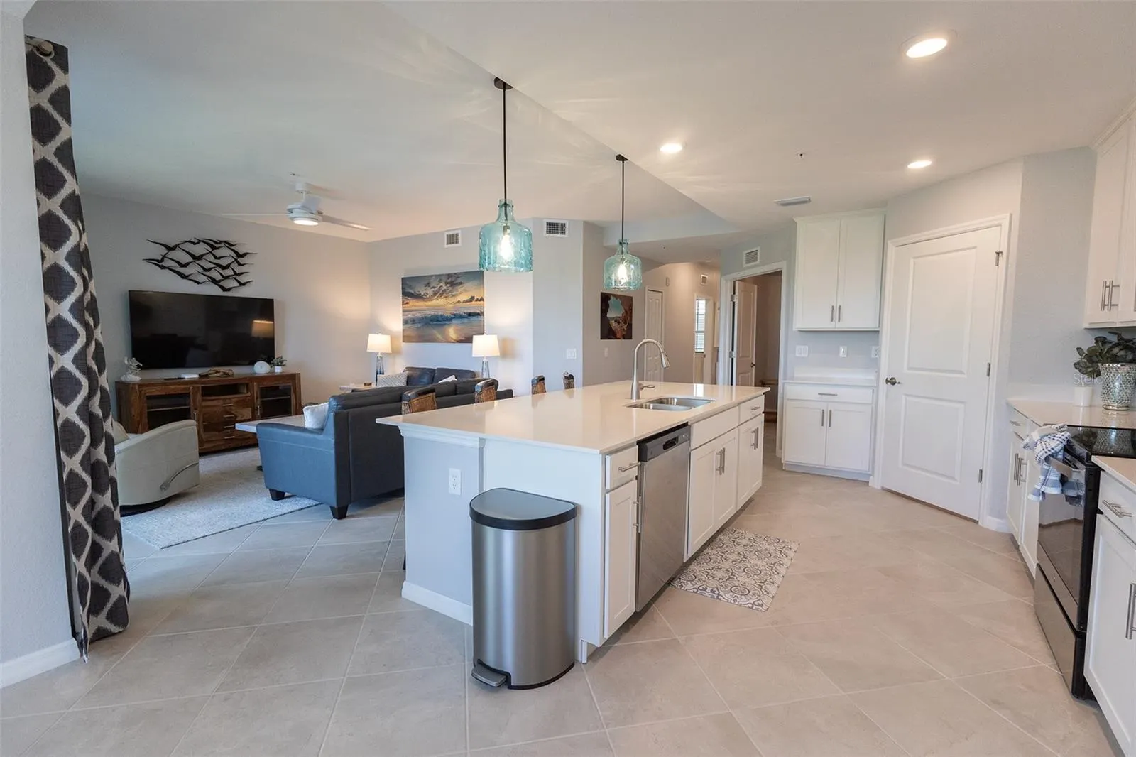 14234 HERITAGE LANDING BLVD #1014, #1014