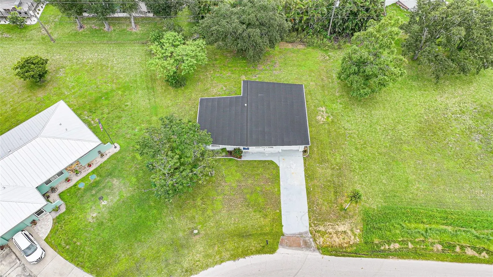 850 MARLIN DR