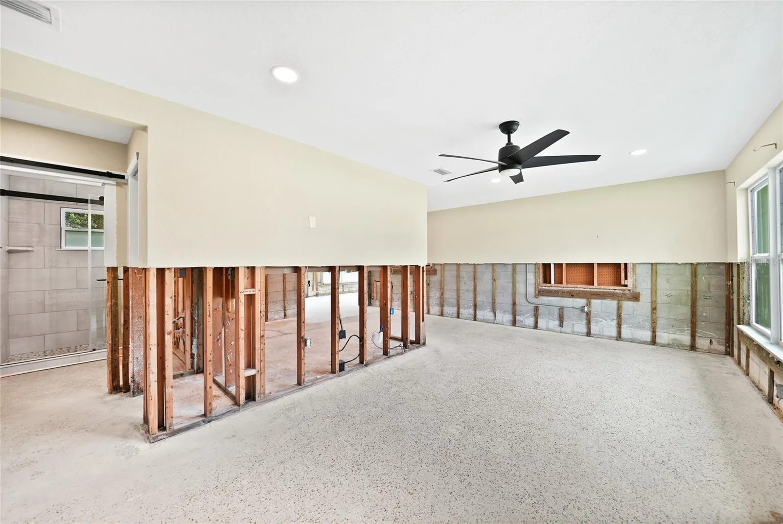 850 MARLIN DR