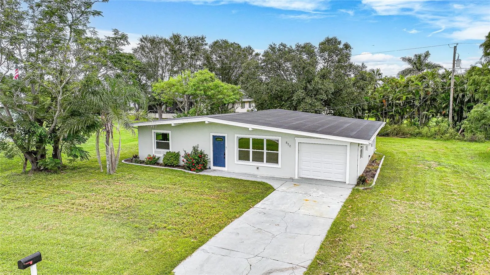 850 MARLIN DR