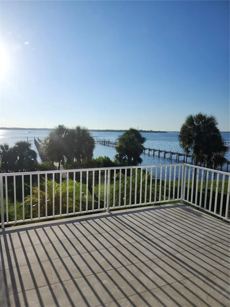 3386 DECK ST