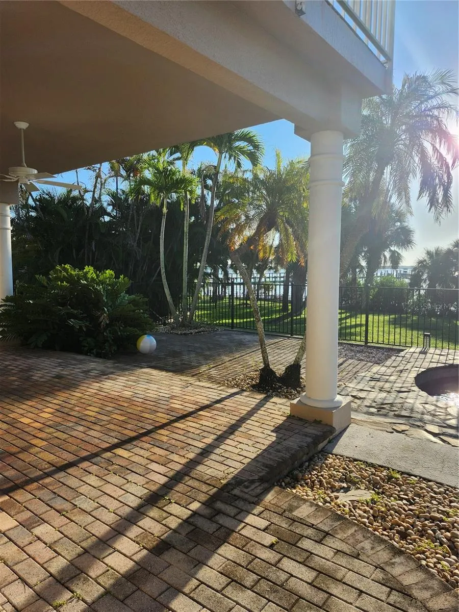 3386 DECK ST