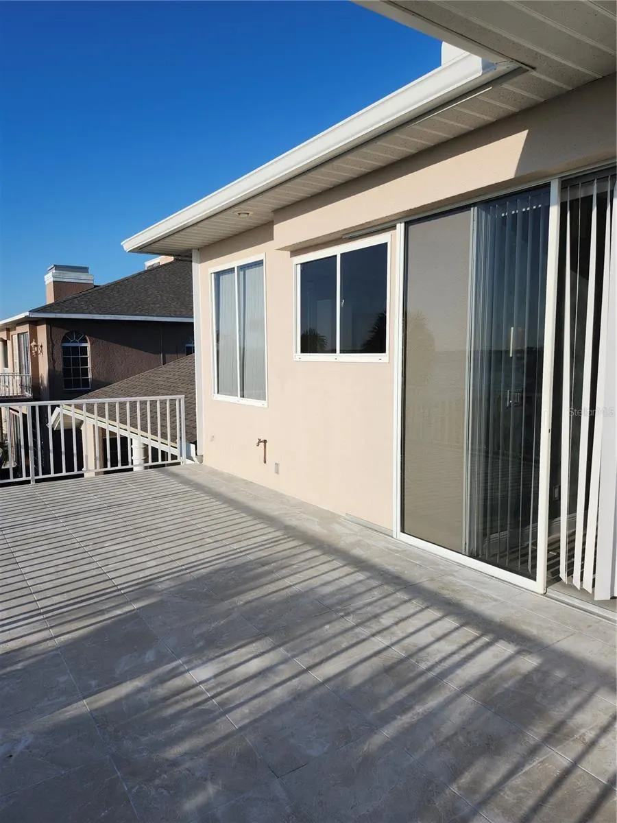 3386 DECK ST