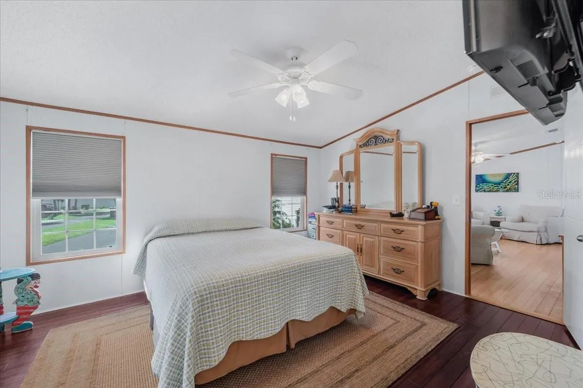 3127 BAYSIDE PKWY