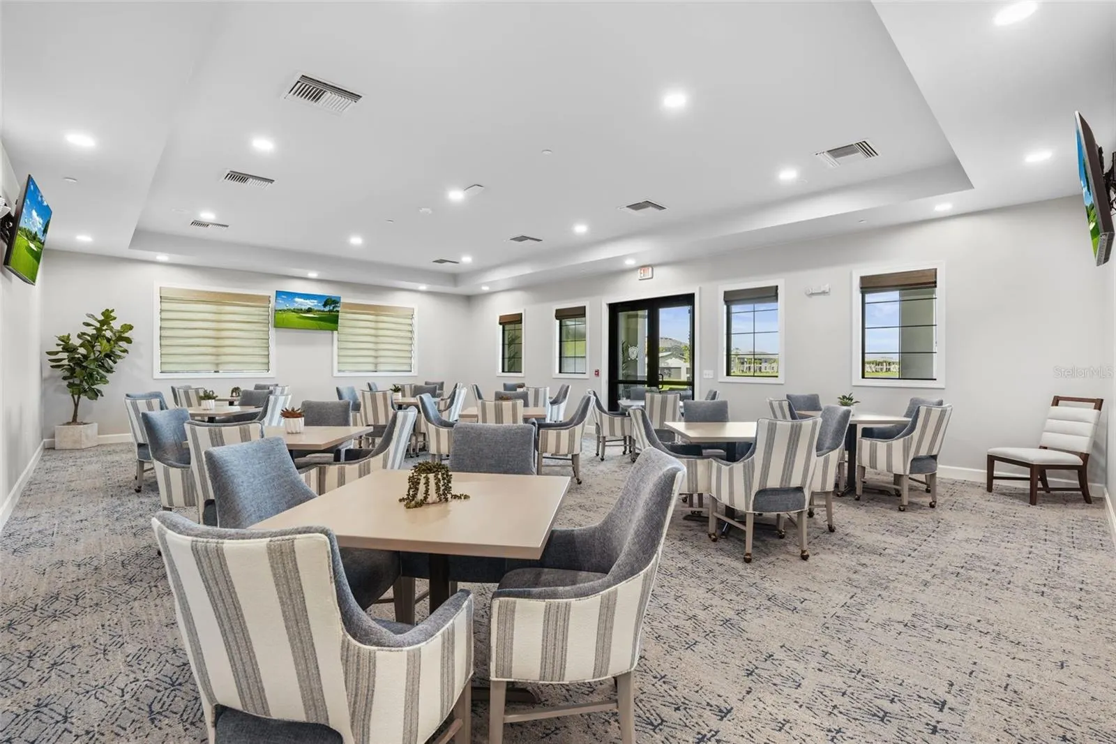 14191 HERITAGE LANDING BLVD #1245, #1245