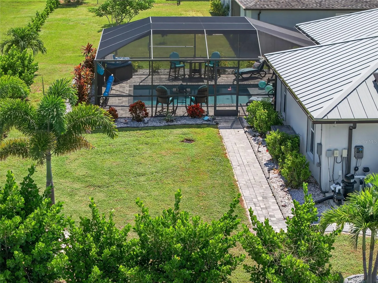 25459 ESTRADA CIR
