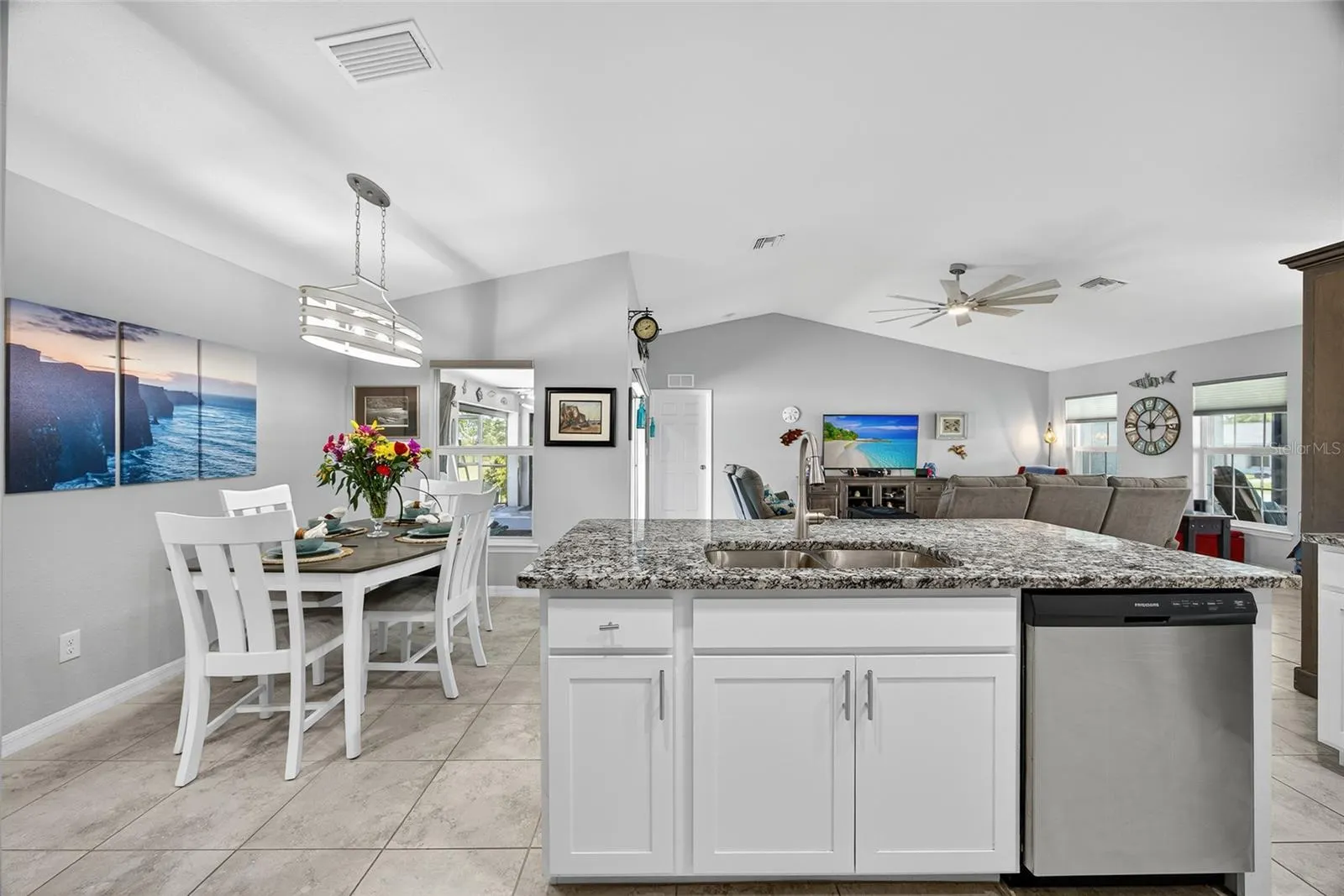 25459 ESTRADA CIR